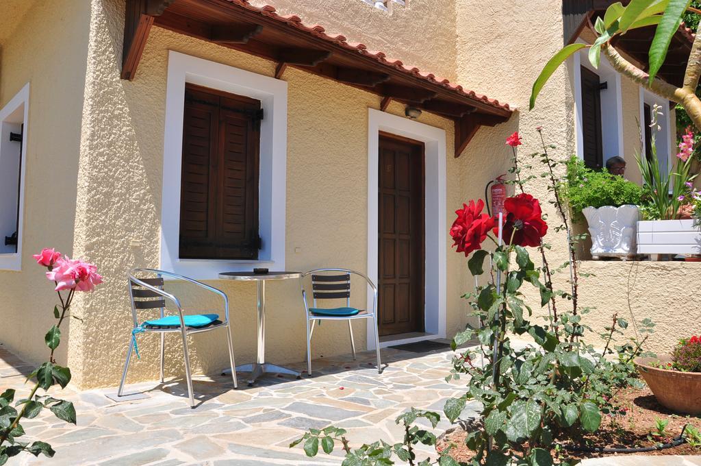 Apartamento Perigiali Makrýgialos Habitación foto